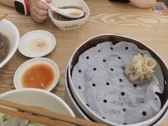 菜肉馄饨-景芳周大姐烧麦(东新店)