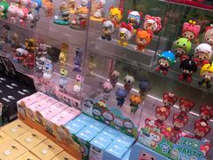 -泡泡玛特POPMART(杭州乐堤港店)
