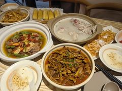 -叁煨蹄花·下饭盐帮菜(人民广场店)