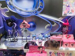 -泡泡玛特POPMART(上海环球港店)