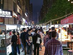 -小民大排档(光谷店)