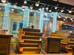 -河坝烧烤串城(虹桥中心店)