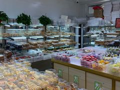 面包甜点陈列柜-幸福蛋糕坊(金顶街店)