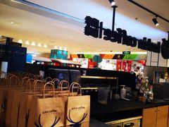 -luckincoffee瑞幸咖啡(顺义华联商厦店)