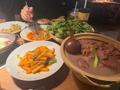-吃饭皇帝大(长宁龙之梦店)