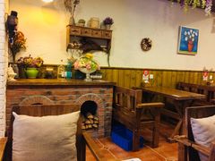 -暖食光·台式家庭餐厅·生日主题店(万达店)