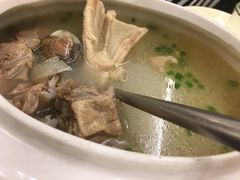 酸萝卜炖老鸭汤-渔王川菜馆(镇邦路店)