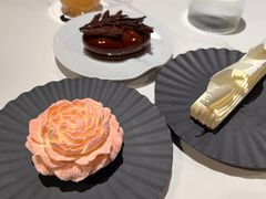 -潮一不贰·法式甜品·生日蛋糕·西式简餐(外滩店)