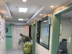 -半岛宠物医院24小时·内窥镜·牙科·碎石中心(府城大道店)