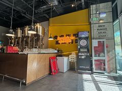 -HUZI虎滋精酿餐吧(京西大悦城店)