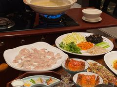 -龙悦湾酒家·八阵鱼生·渔人码头店