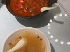 -刘姐啤酒鱼民族演艺餐厅(西街总店)