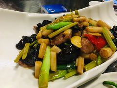 -东馆和天下特色餐饮(工农店)