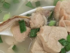 本帮肚肺汤-三两春(浦三路店)