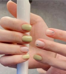 -悦指间美甲美睫