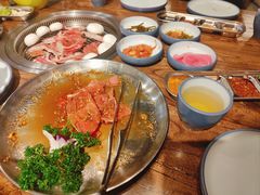 -明洞阿姨·韩式酱蟹烤肉·创意料理(三元桥店)