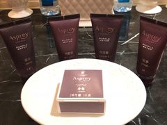 洗护产品-广州富力丽思卡尔顿酒店