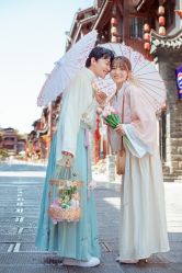 -AOROA·奥洛拉婚纱摄影·旅拍·礼服