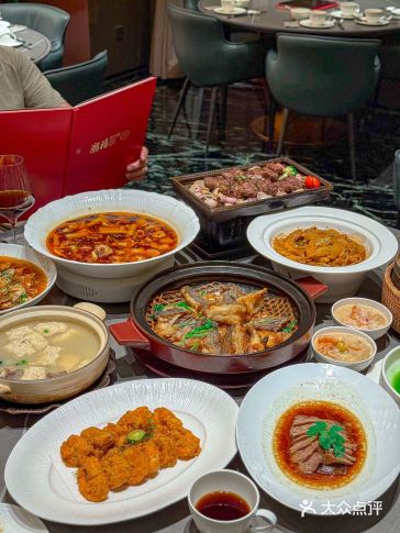 在这里，和老友唠嗑吃鲜货超治愈