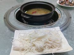 -原林野山菌火锅·炒菌(关上野生菌一条街店)