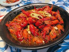 -川流不息·地道川菜·小龙虾(新松江路店)
