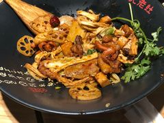 -风光老灶麻辣香锅(大成路翠微百货店)