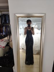 -月月婚纱礼服仓储店(王府井店)