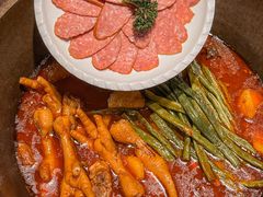 -山河屯铁锅炖·非遗东北菜(南山店)