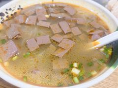 鸭血粉丝汤-黄阿姨锅贴大王(万航渡路店)