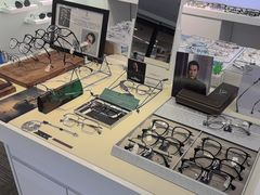 -浮光眼镜·蔡司视觉合作·数字验配中心(陆家嘴店)