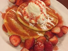 -Pancakes on the rocks(Darling Harbour)
