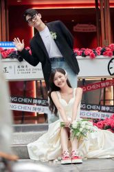 -喜爱高定婚纱摄影