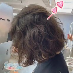 -东方美妍小鹏造型