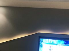 -柏槿酒店(罗湖口岸向西地铁站店)