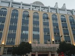 -昆明市第十中学(白塔校区)