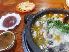 -大鼎石锅鱼(春江里店)