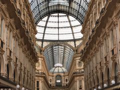 -文艺复兴百货(米兰大教堂广场店)