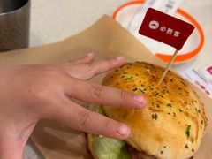 -必胜客(江南时代广场店)