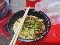 特色麻辣牛肉拌面-余艳梅拌面世家(马场横路店)