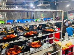 自助取餐区-星鸿社重庆老火锅