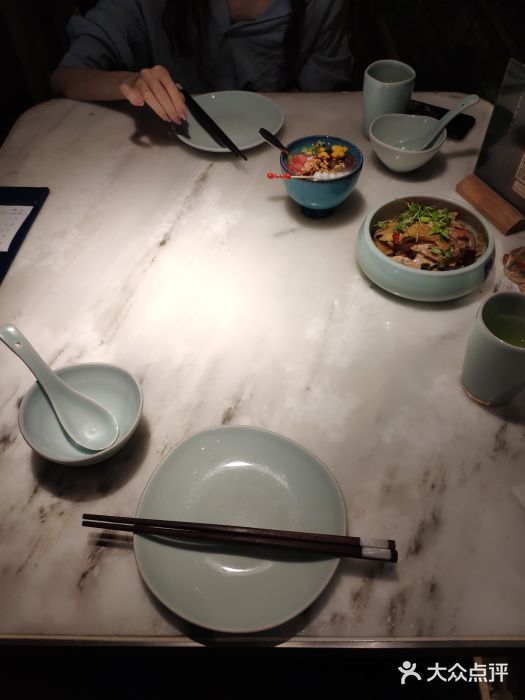 锦府盐帮·李宅(领展购物广场中关村店)餐具摆设图片