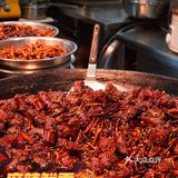玉溪美食｜街边热辣小吃｜庙街铁锅鸭头&鸭脖