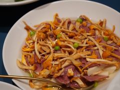 -一坐一忘云南菜(嘉里中心店)