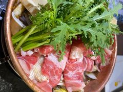 暖暖牛肉火锅-将太无二·北美传奇寿司(瑞士公寓店)