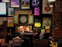 -SISTERS BAR RESTAURANT川意酒馆(嘉善老市H楼店)