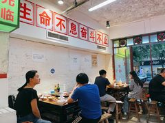 -四小区火锅·巷子里的重庆火锅(花照壁店)