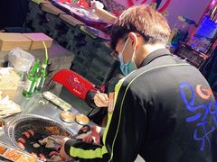 -马路牙子烧烤音乐酒馆(望京店)