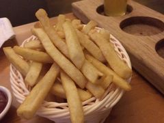 -LENBACH兰巴赫西餐啤酒坊(大连星海广场店)