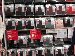 -优衣库(重庆万象城店)