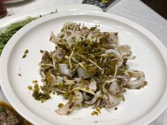 雪菜炒鱿鱼-小厨师·二十年沈家门小海鲜(百井坊巷店)